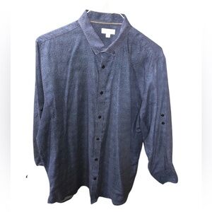 CALVIN KLEIN SIZE XLARGE BLUE W/LIGHTER BLUE PRINT. ROLL TAB SLEEVE EUC